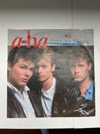 A-HA - TAKE ON ME - LOVE IS REASON, Ophalen of Verzenden, 1980 tot 2000, Gebruikt