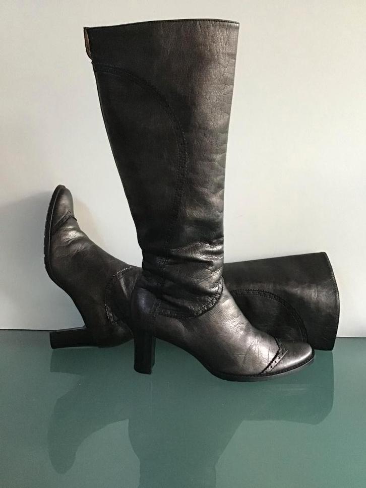 GRATIS VERZENDEN | PETER KAISER grijze zwarte laarzen 38½, Kleding | Dames, Schoenen, Zo goed als nieuw, Hoge laarzen, Grijs, Verzenden