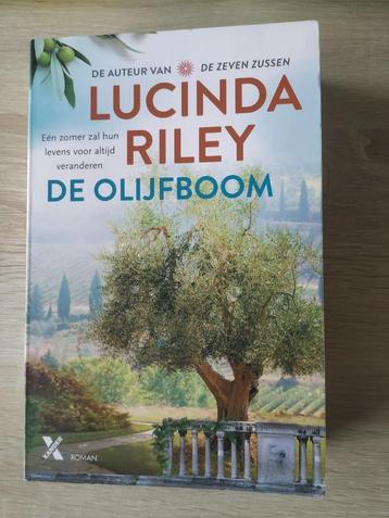boek van lucinda riley de olijfboom beschikbaar voor biedingen
