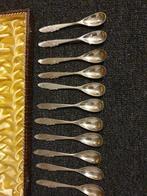 11 zilveren ( 835 ) theelepels fantasiebloemen, Verzenden