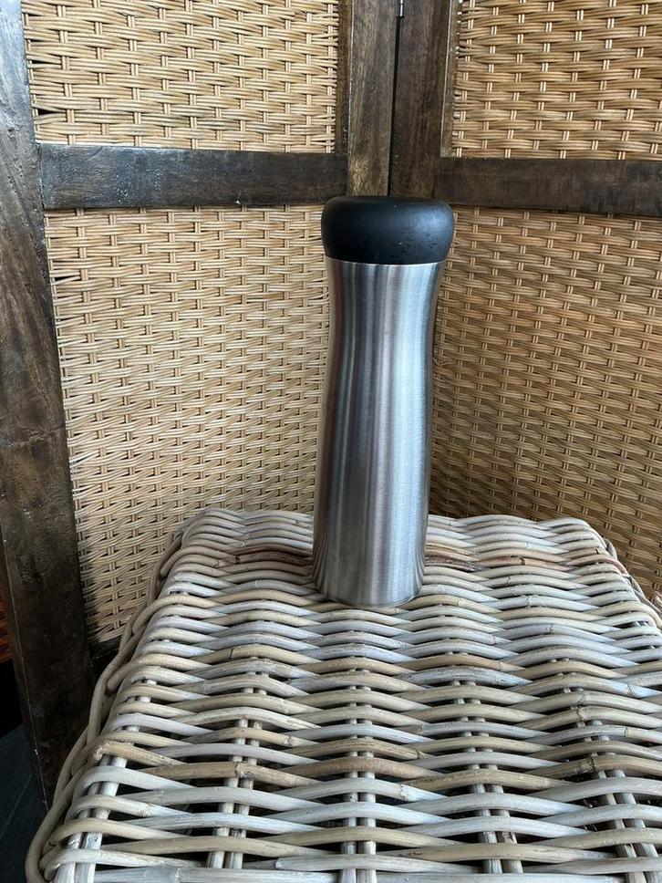 Bodum drinkfles / reismok / bidon van roestvrij staal, Sport en Fitness, Bidons, Zo goed als nieuw, Ophalen of Verzenden