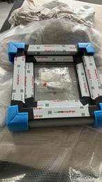 Kunststaamraam draai/kiep 53,5x53,5cm, Doe-het-zelf en Verbouw, Glas en Ramen, Ophalen of Verzenden, Zo goed als nieuw, Gevelraam of Ruit