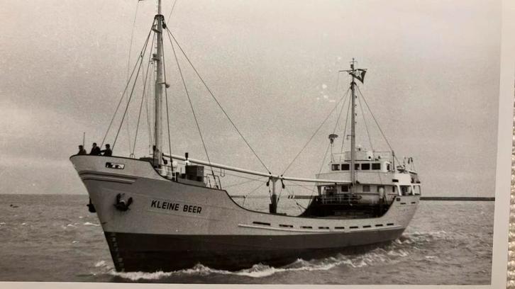 KLEINE  BEER  - Zaandam 1958  Amons werf De Beer, Verzamelen, Scheepvaart, Zo goed als nieuw, Kaart, Foto of Prent, Ophalen of Verzenden