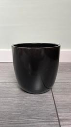 Bloempot zwart binnen, Tuin en Terras, Bloempotten, Ophalen, Rond, Binnen, Zo goed als nieuw