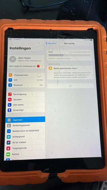 Ipad Air 32GB, scherm beschadigd maar wel goed werkend beschikbaar voor biedingen