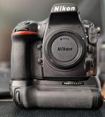 Nette NIKON D810 originele Nikon battery grip MD -D12, Audio, Tv en Foto, Fotocamera's Digitaal, Ophalen of Verzenden