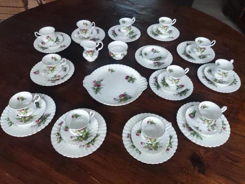 Servies Royal Albert, Highlands Thistle, Antiek en Kunst, Antiek | Servies compleet, Ophalen of Verzenden