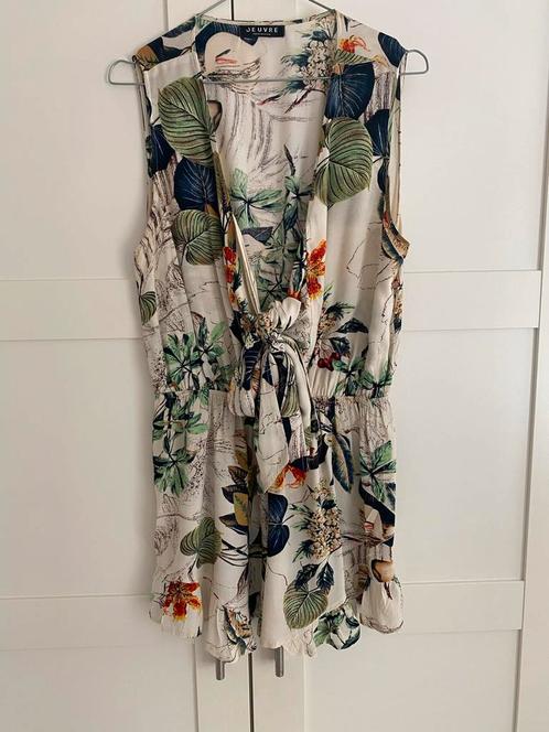 Zomerse merk JEUVRE korte jumpsuit met Bloemenprint - Maat M, Kleding | Dames, Jumpsuits, Zo goed als nieuw, Maat 38/40 (M), Overige kleuren