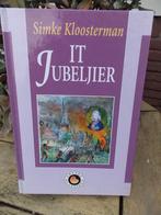 It jubeljier - Simke Kloosterman - boek, Ophalen of Verzenden, Gelezen