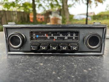 Bluapunkt Stuttgart autoradio jaren 60 beschikbaar voor biedingen