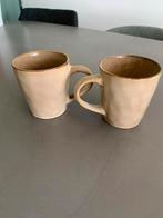 2 IKEA Bekers - Beige, Keramiek, Ophalen of Verzenden, Zo goed als nieuw, Effen
