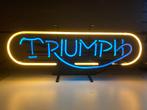 Aangeboden :  Antieke  Neon  Reclame van  TRIUMPH  Motoren ., Verzamelen, Merken en Reclamevoorwerpen, Ophalen, Zo goed als nieuw