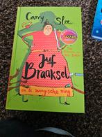 Carry Slee - Juf Braaksel en de magische ring, Boeken, Kinderboeken | Jeugd | onder 10 jaar, Ophalen of Verzenden, Zo goed als nieuw