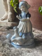 Delftsblauw boerinnetje met kipjes, Verzamelen, Beelden en Beeldjes, Ophalen of Verzenden, Zo goed als nieuw