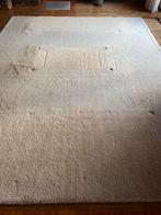 Groot beige zuiver wollen vloerkleed 325x380, Gebruikt, Wit, Ophalen of Verzenden, 200 cm of meer