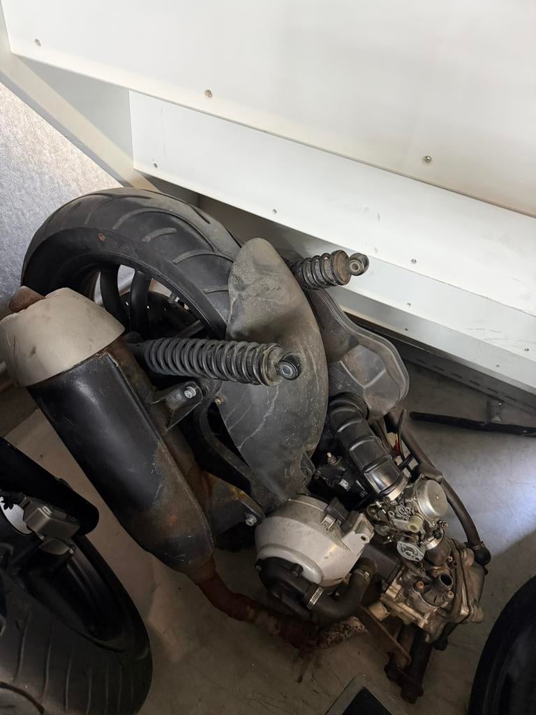 Piaggio beverly 125 blok compleet., Ophalen, Zo goed als nieuw, Blok, Piaggio