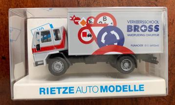 Rietze 60109 NL Ford Cargo Bross tp. IV - HO beschikbaar voor biedingen