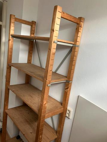 Stellingkast, gratis beschikbaar voor biedingen