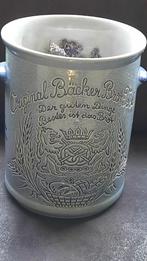 Sierlijke Duitse porseleinen broodpot, Ophalen