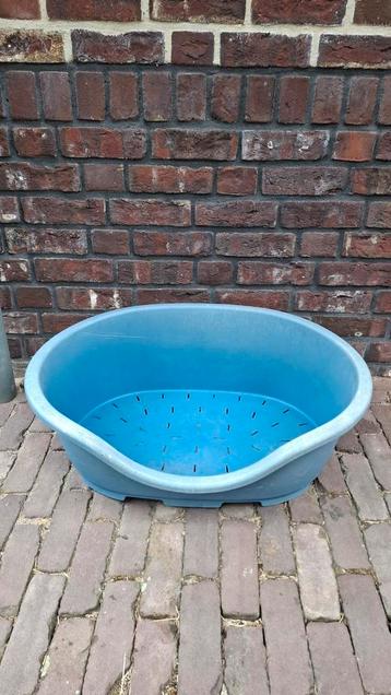 Hondenmand Plastic Blauw beschikbaar voor biedingen