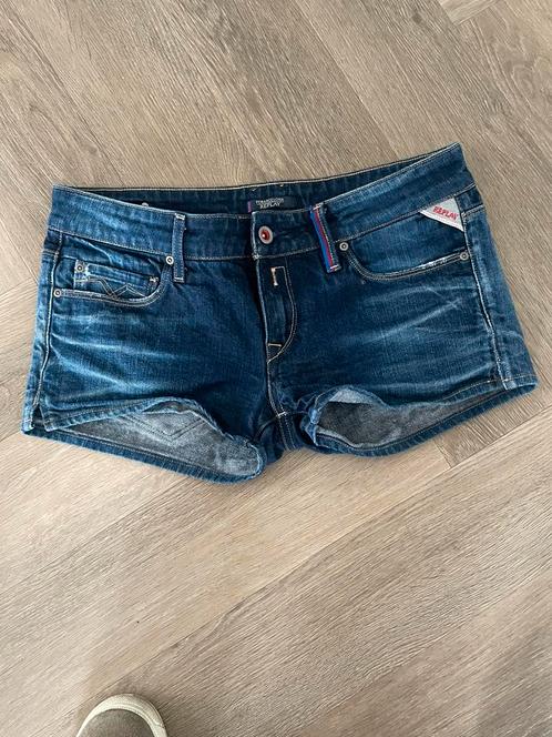 *Z.G.A.N. korte broek replay maat 29*, Kleding | Dames, Spijkerbroeken en Jeans, Zo goed als nieuw, W28 - W29 (confectie 36), Blauw