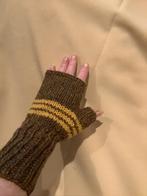 Polswarmers/ Vingerloze handschoenen gebreid van wol., Ophalen of Verzenden, Nieuw