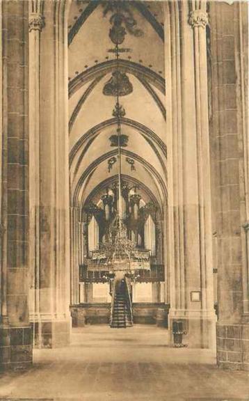 (301-447-023) Zutphen St Walburgskerk beschikbaar voor biedingen