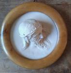 2x Relief van Jezus Christus en Maria  in houten lijst, Antiek en Kunst, Ophalen of Verzenden