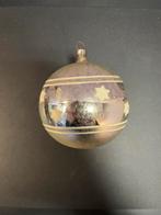 Oude kerstbal, zilver met sterretjes, Diversen, Kerst, Ophalen, Gebruikt