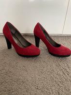 Rode pumps, maat 39, Kleding | Dames, Schoenen, Ophalen of Verzenden, Zo goed als nieuw, Rood