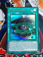 Duel Academy - Ultra Rare MAZE - Yu-Gi-Oh, Ophalen of Verzenden, Zo goed als nieuw, Foil