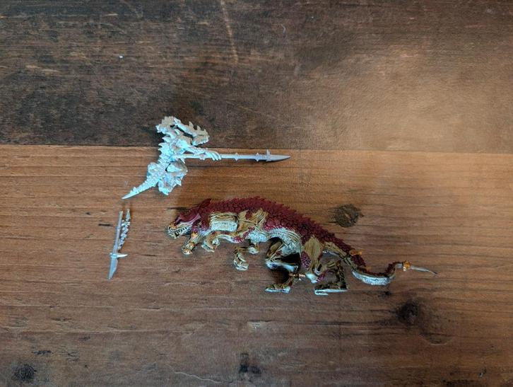 Warhammer; Age of Sigmar/The Old World; Saurus Oldblood, Hobby en Vrije tijd, Wargaming, Zo goed als nieuw, Warhammer, Figuurtje(s)