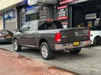 Dodge RAM 1500 Automaat Navi Clima Camera, Auto's, Bestelauto's, Automaat, Stof, Gebruikt, 2585 kg