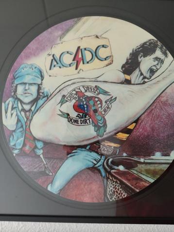 VINYL, PICTURE DISCS, IRON MAIDEN, U2, METALLICA, ELVIS, MAD beschikbaar voor biedingen