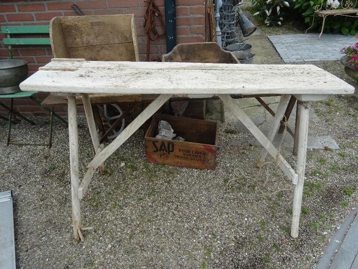 Franse houten tafel wastafel sidetable, Antiek en Kunst, Antiek | Meubels | Tafels, Ophalen