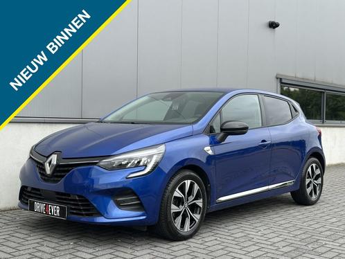 Renault Clio 1.0 TCe LIMITED 2022 NAVI PDC AIRCO SPORTVELGEN, Auto's, Renault, Bedrijf, Clio, ABS, Airbags, Airconditioning, Bluetooth