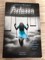 Between - Jessica Warman - Thriller, Ophalen of Verzenden, Gelezen, Europa overig