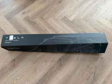 Tesla Model 3 roof rack system NIEUW!! beschikbaar voor biedingen