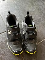 Handbal/ hockey/ korfbal buitenschoenen mt 33, Ophalen of Verzenden, Gebruikt, Schoenen