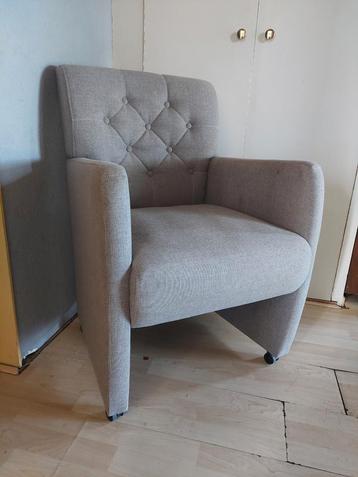 fauteuil stoel wielen beige GRATIS OPHALEN