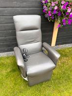 Relaxstoel Relaxfauteuil incl afstandsbediening draaibaar, Ophalen, Zo goed als nieuw, Leer, 75 tot 100 cm