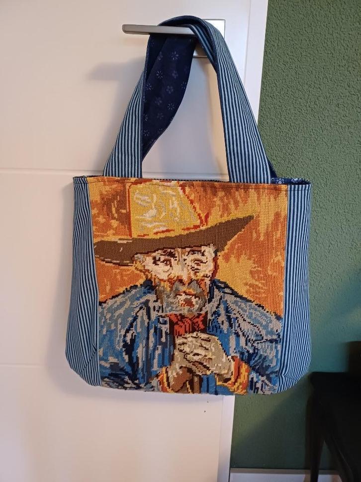 Tas met borduurwerk ,,Van Gogh,, aan 2 kanten te dragen, Sieraden, Tassen en Uiterlijk, Tassen | Damestassen, Nieuw, Overige typen