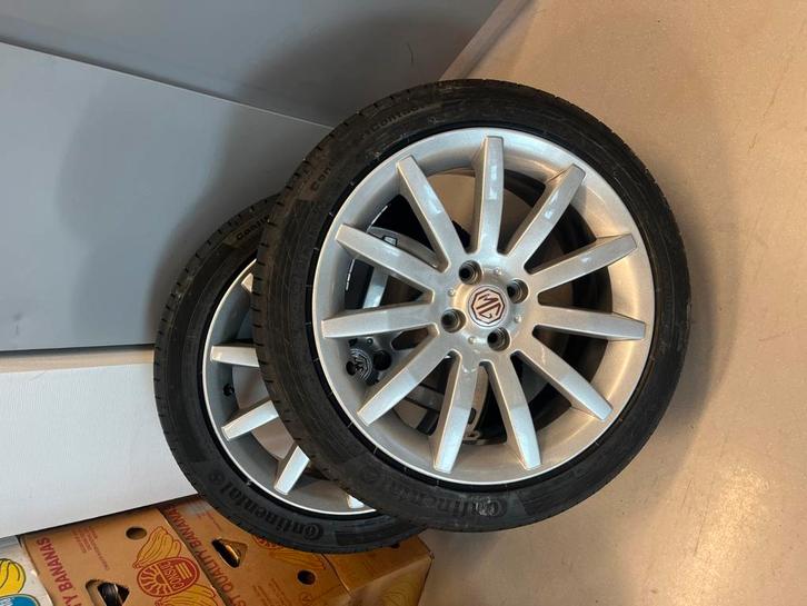 MG Rover 11 spokes *NIEUW*, Auto-onderdelen, Banden en Velgen, Banden en Velgen, Zomerbanden, 17 inch, 215 mm, Ophalen