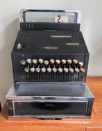 Vintage Kassa model 4224 van National Cash Register, Antiek en Kunst, Antiek | Kantoor en Zakelijk, Ophalen