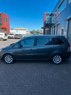 Opel Zafira 1.8 2009 Grijs 140pk Xenon, Auto's, Opel, Voorwielaandrijving, 4 cilinders, 14 km/l, 1403 kg