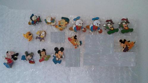 Mickey Donald Pluto Goofy baby pins Disney tekenfilm, Verzamelen, Speldjes, Pins en Buttons, Gebruikt, Sport, Ophalen of Verzenden