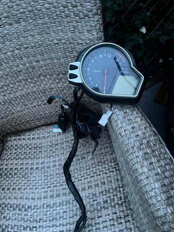 Honda CBR 1000RR SC59 SC57 SC37 Km Teller + Kabelboom beschikbaar voor biedingen