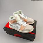 Nike Air Jordan 1 Retro Mid, Kleding | Heren, Schoenen, Ophalen of Verzenden, Nieuw, Overige kleuren, Nike