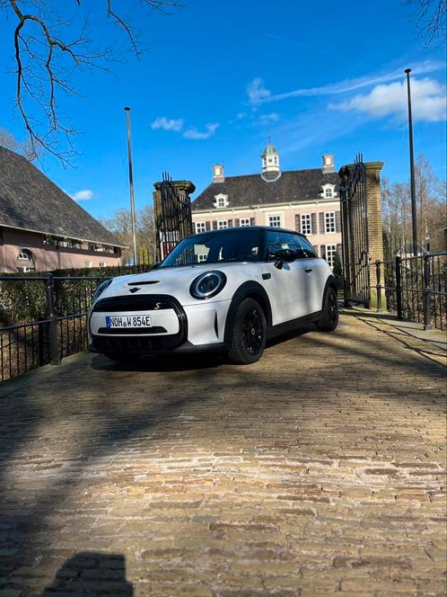 Mini Cooper S Electric SE Nieuw direct leverbaar NANUQ WHITE, Auto's, Mini, Particulier, Cooper S, Elektrisch, Automaat, Wit, Zwart