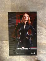 Hot toys Black widow - Winter soldier (Marvel), Ophalen of Verzenden, Zo goed als nieuw, Actiefiguur of Pop